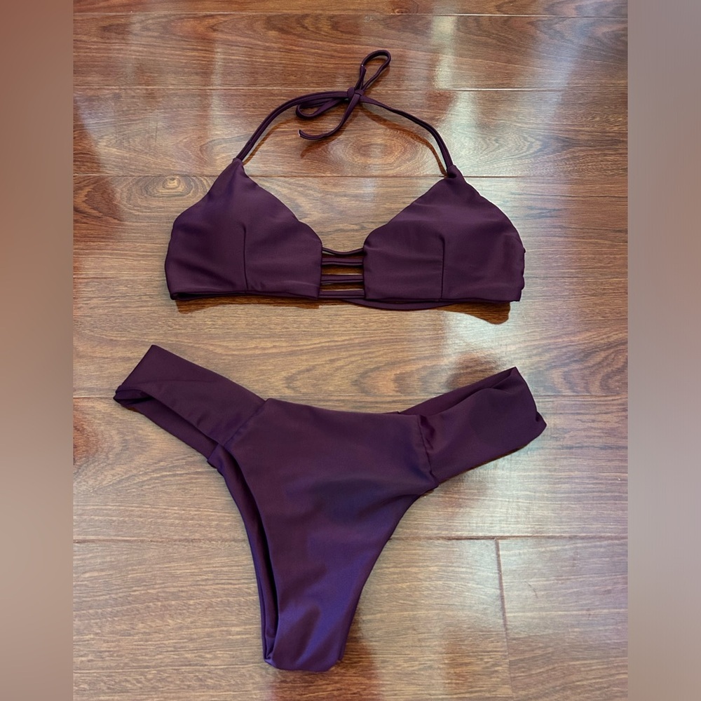 Burgundy Bikini Set - Picture 4 of 5
